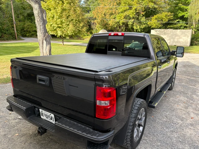 2015 GMC Ck1500 SLT All Terrain, 162 000 km, dovoz Kanada — foto 5 z 5
