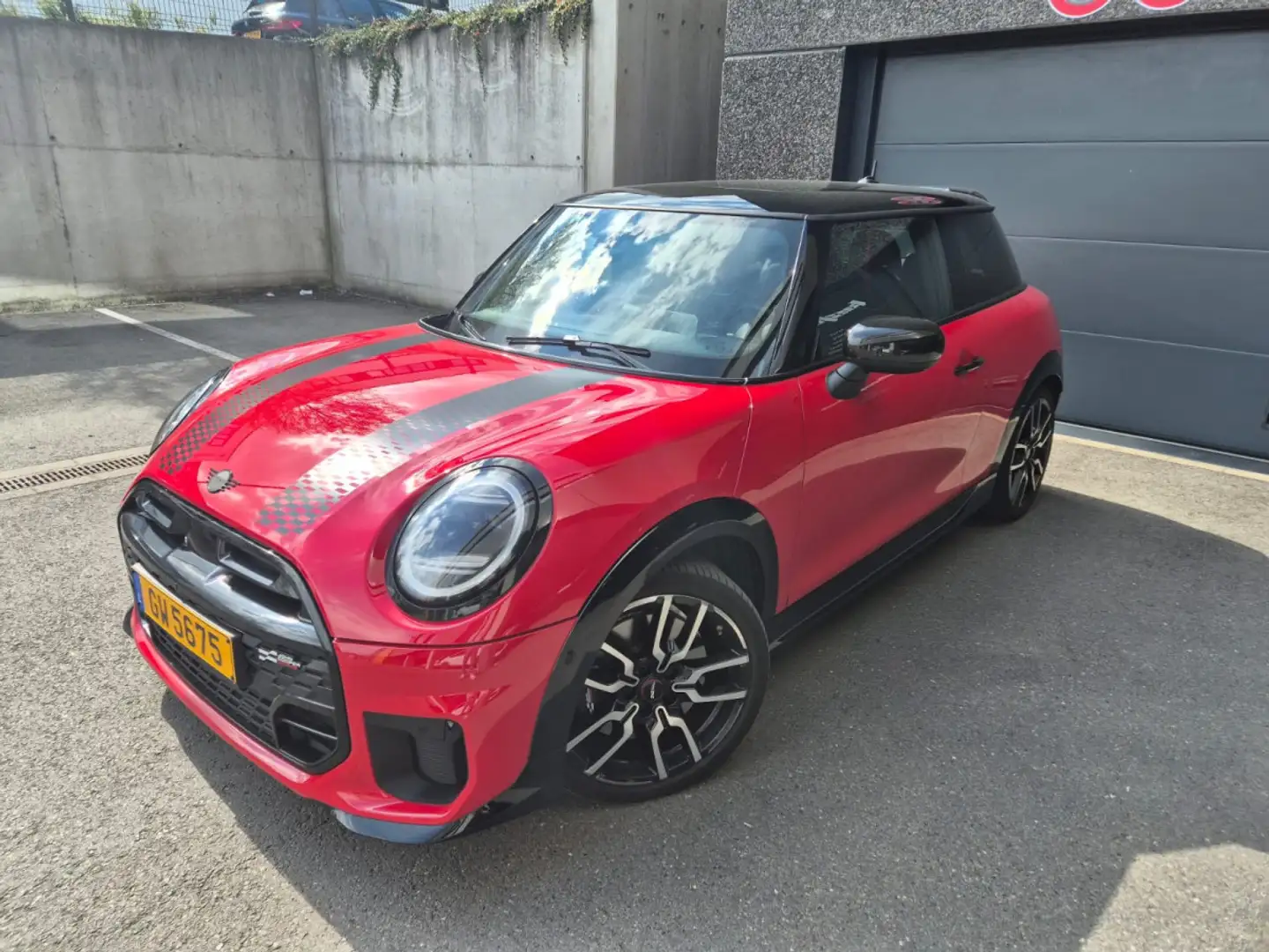 2025 MINI Cooper S, 20 000 km, Luxembursko — foto 1