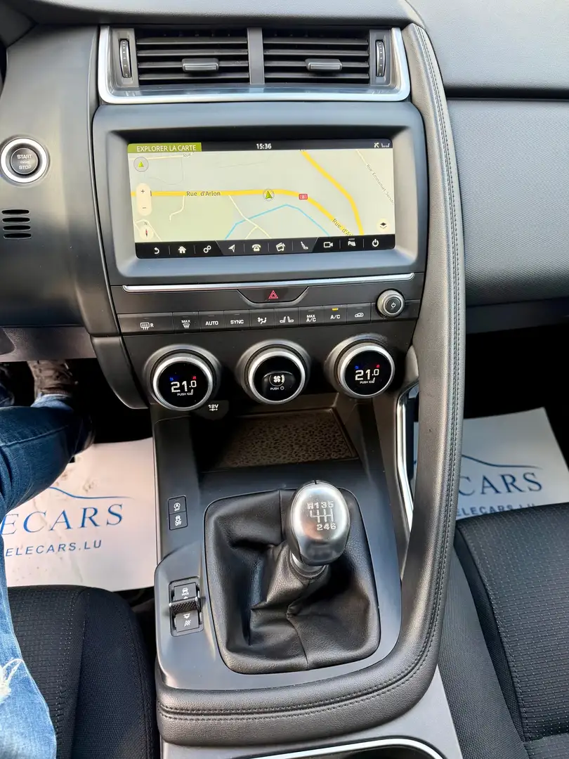 2020 Jaguar E-Pace, 64 500 km, Luxembursko — foto 12 z 12