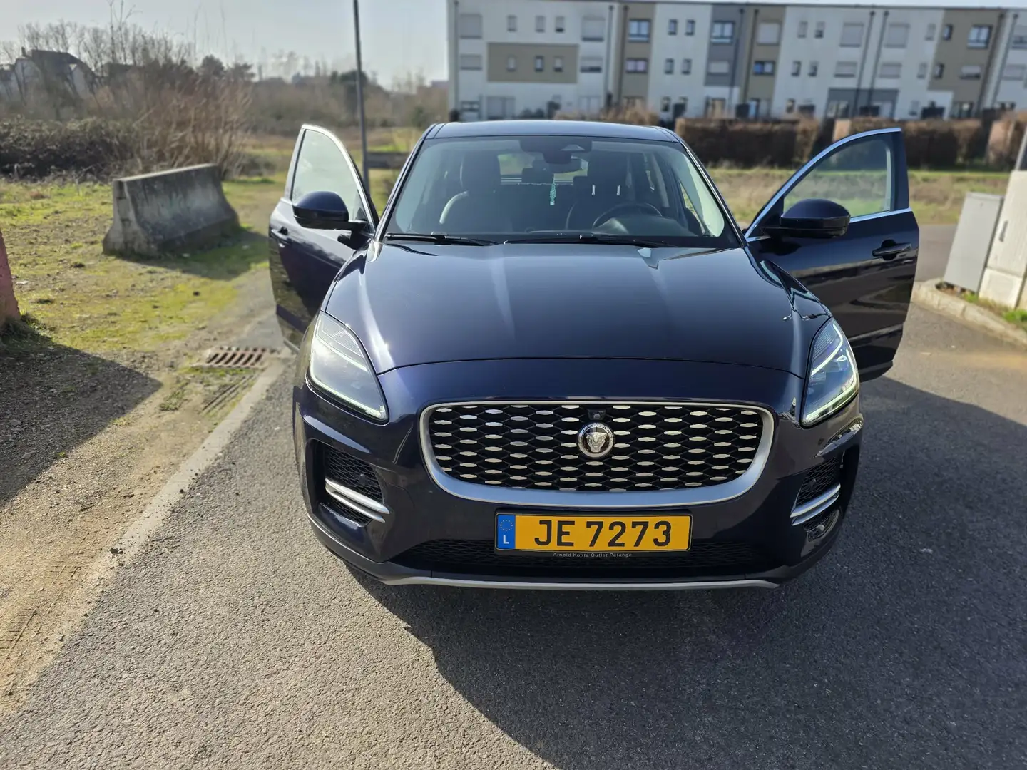 2021 Jaguar E-Pace, 95 000 km, Luxembursko — foto 1
