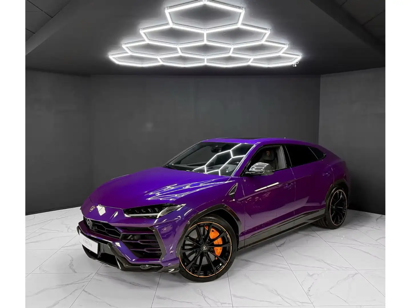 2022 Lamborghini Urus, 108 850 km, Luxembursko — foto 1