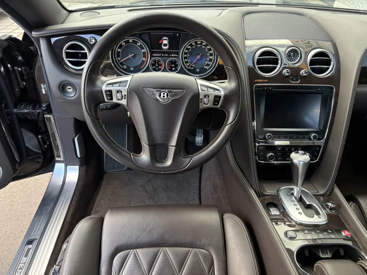 2013 Bentley Continental GT, 163 900 km, Luxembursko — foto 11 z 12