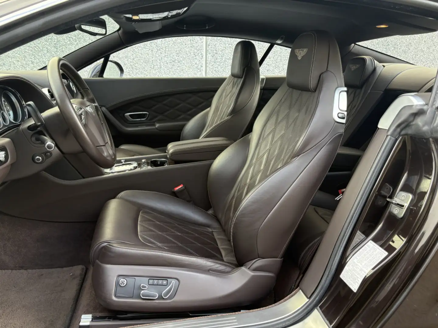 2013 Bentley Continental GT, 163 900 km, Luxembursko — foto 7 z 12
