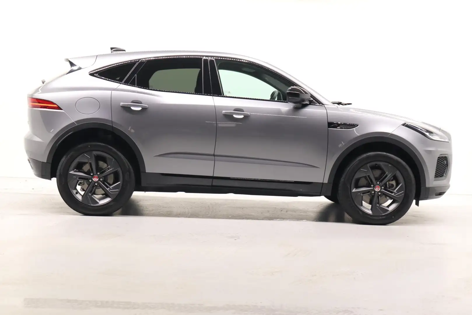 2024 Jaguar E-Pace, čierna, 37 712 km, Holandsko — foto 3 z 12