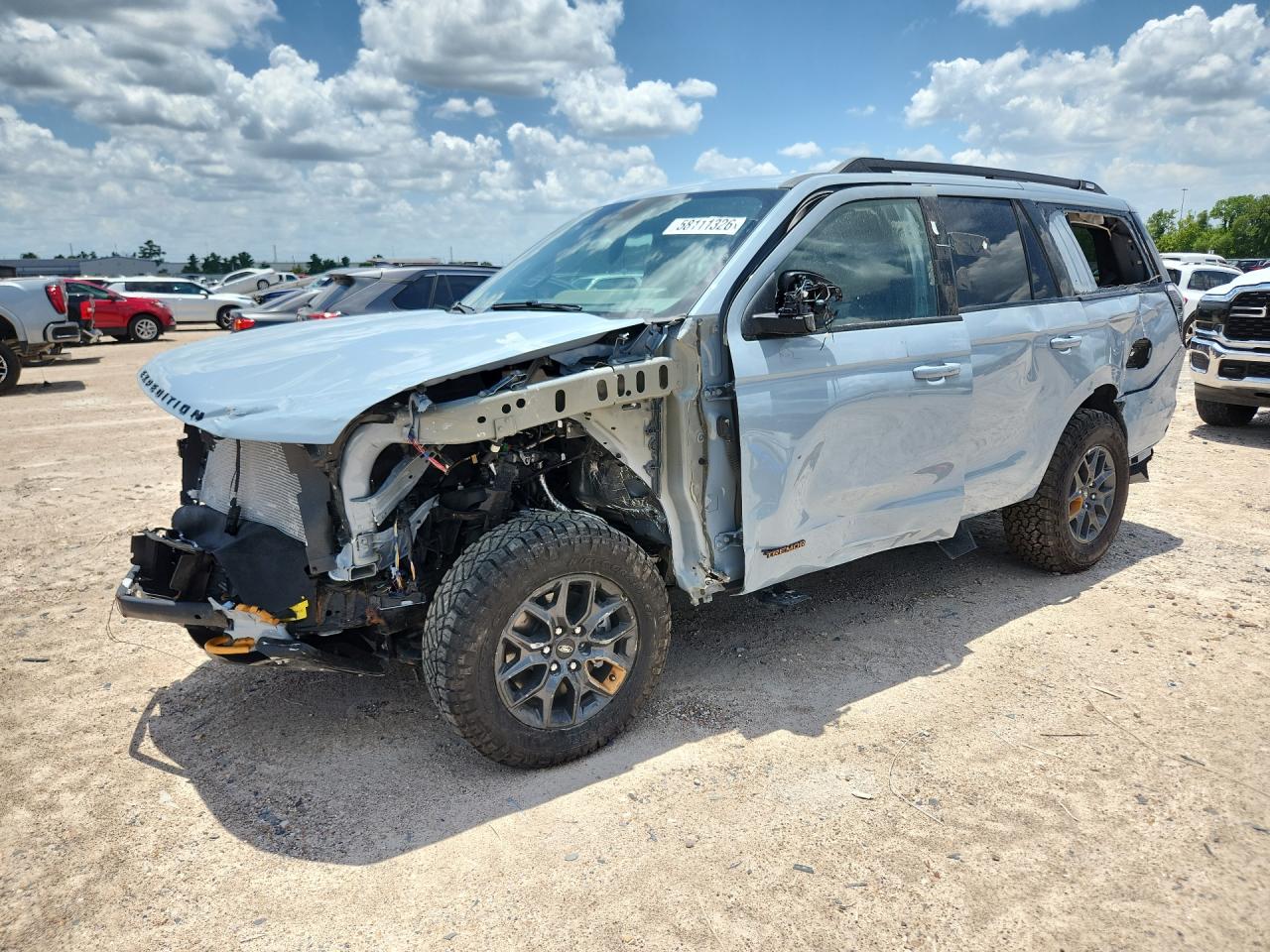 2026 Ford EXPEDITION TREMOR, modrá, 3 286 km, dovoz USA — foto 1