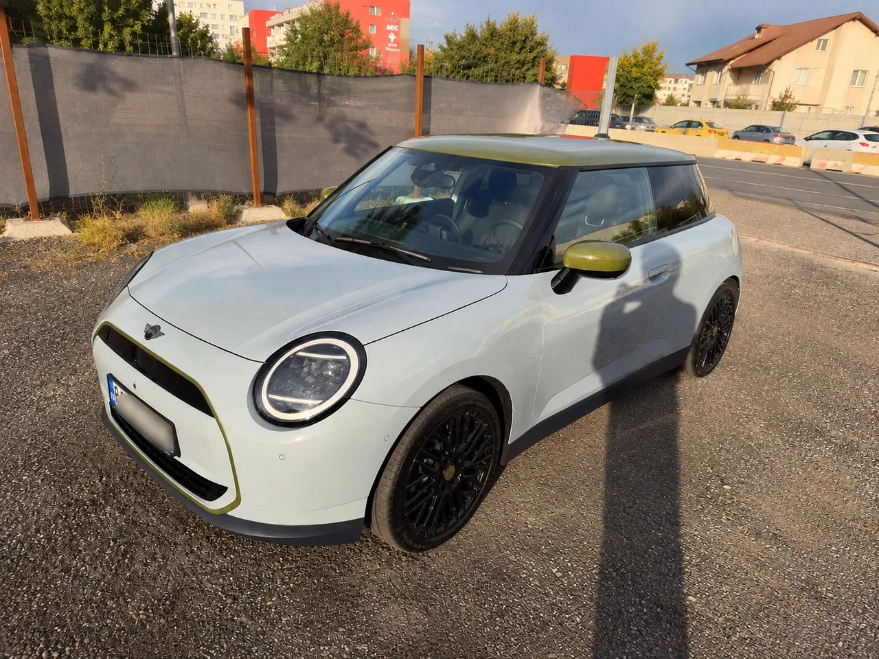 2026 MINI Cooper SE, 5 171 km, Rumunsko — foto 1