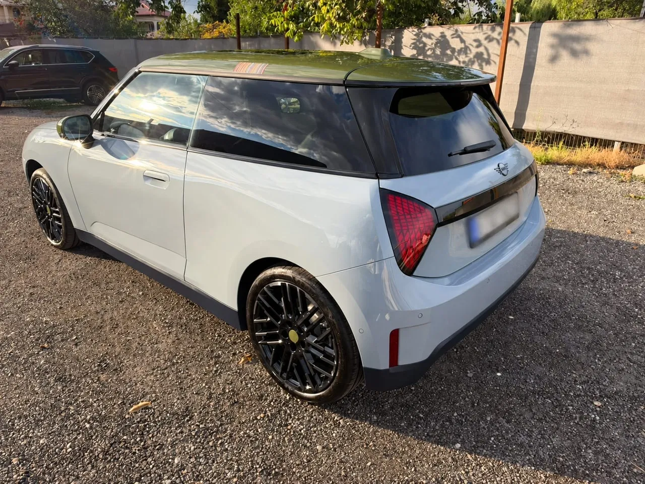 2026 MINI Cooper SE, 5 171 km, Rumunsko — foto 2 z 39