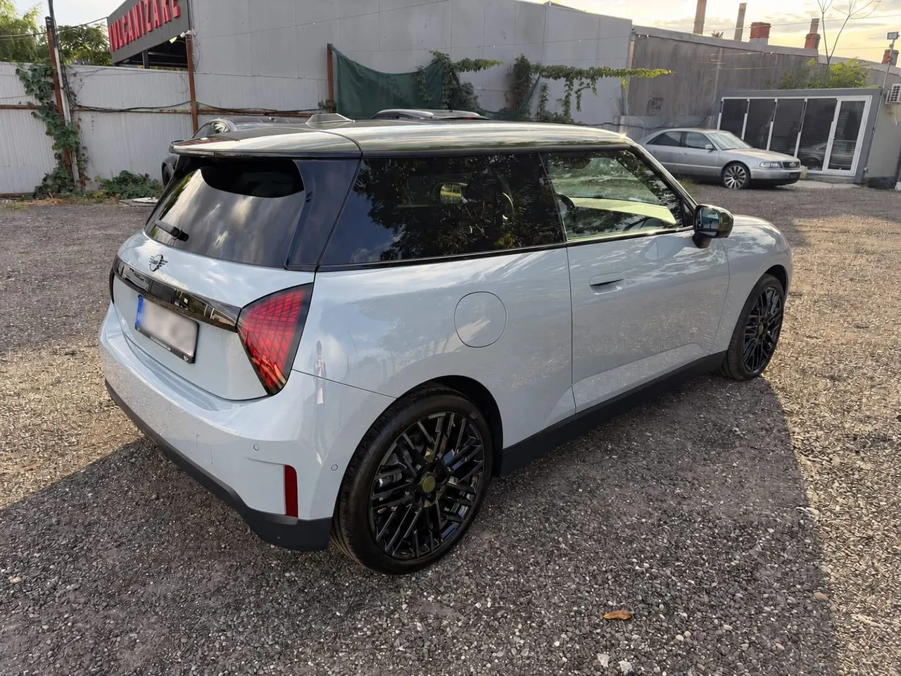 2026 MINI Cooper SE, 5 171 km, Rumunsko — foto 5 z 39