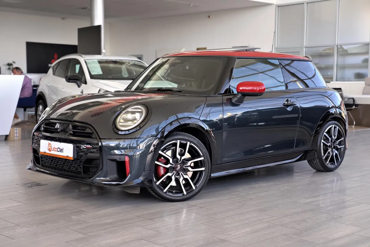 2025 MINI Cooper, 12 200 km, Rumunsko — foto 3 z 26
