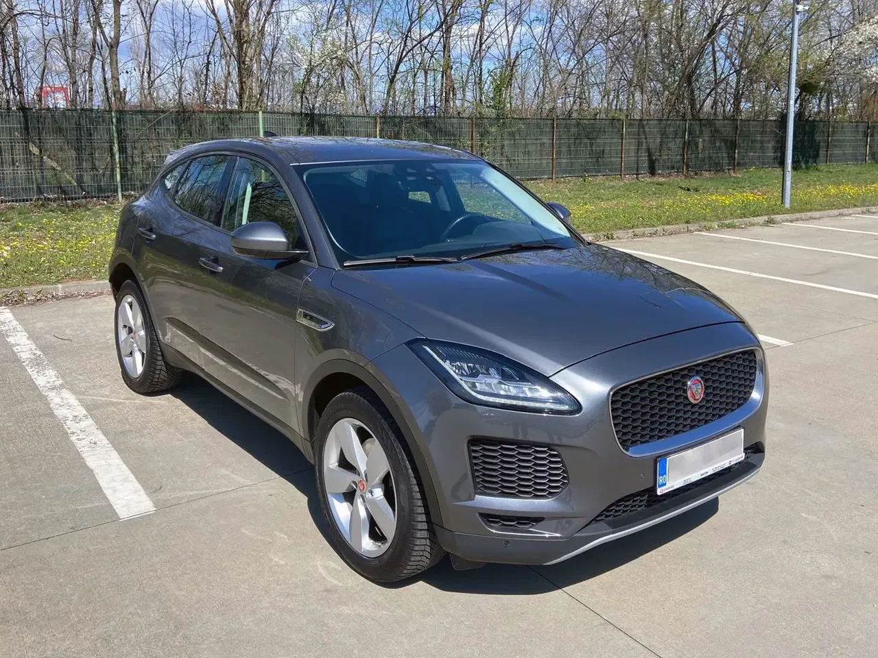 2020 Jaguar E-Pace, 105 900 km, Rumunsko — foto 7 z 39