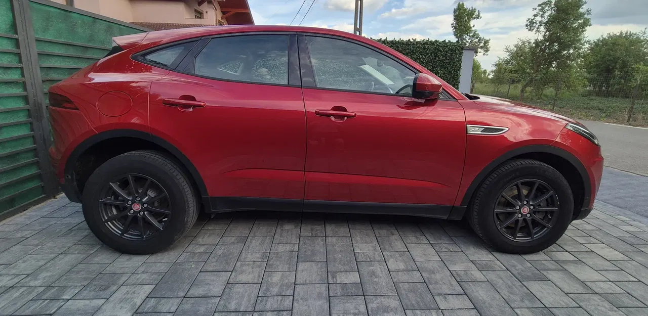 2021 Jaguar E-Pace, 154 000 km, Rumunsko — foto 4 z 10