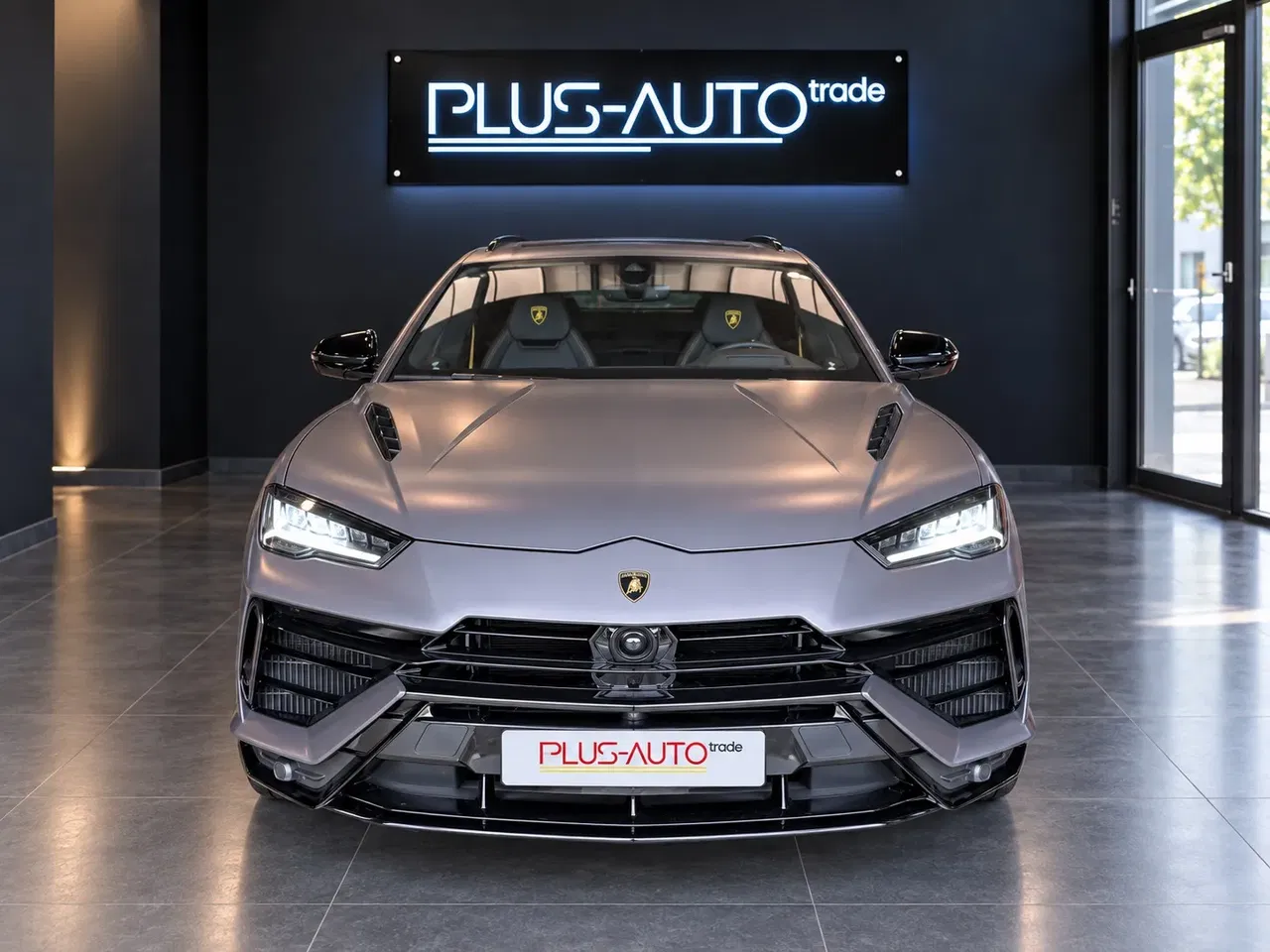 2024 Lamborghini URUS, 22 000 km, Rumunsko — foto 1
