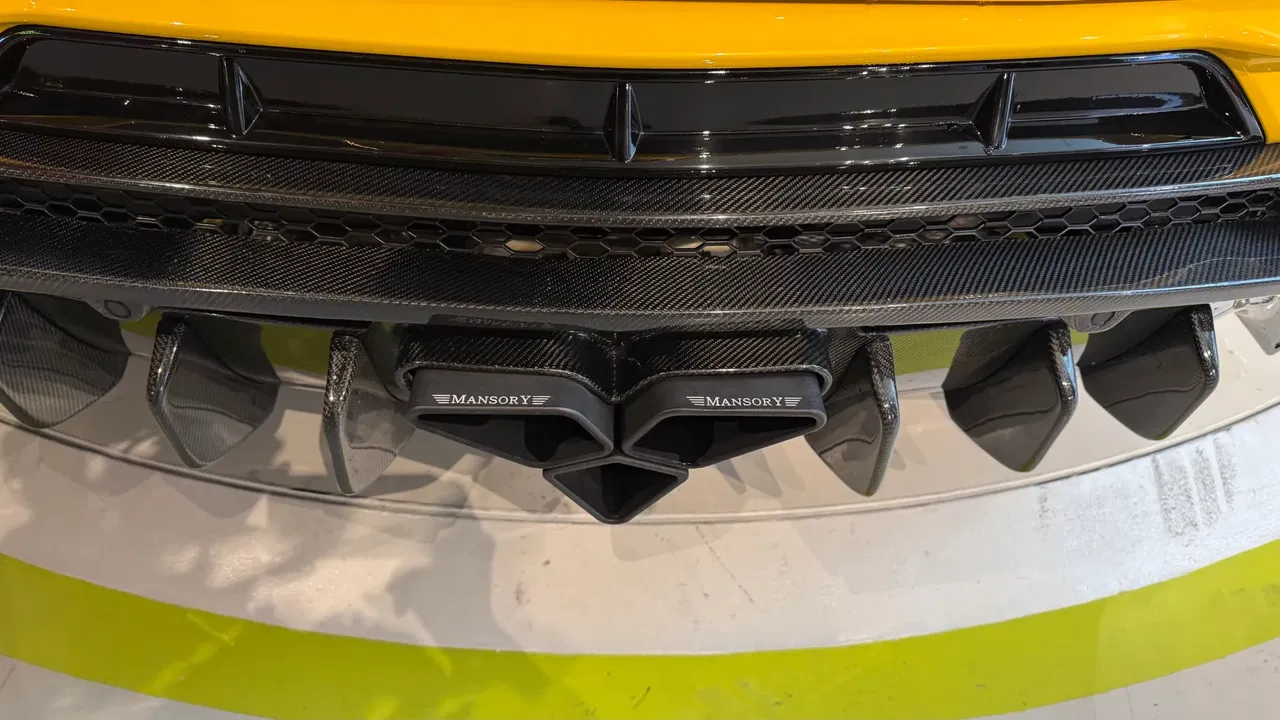 2024 Lamborghini URUS, 12 900 km, Rumunsko — foto 10 z 40