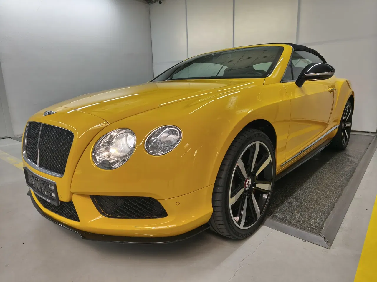 2014 Bentley Continental, 45 247 km, Rumunsko — foto 1