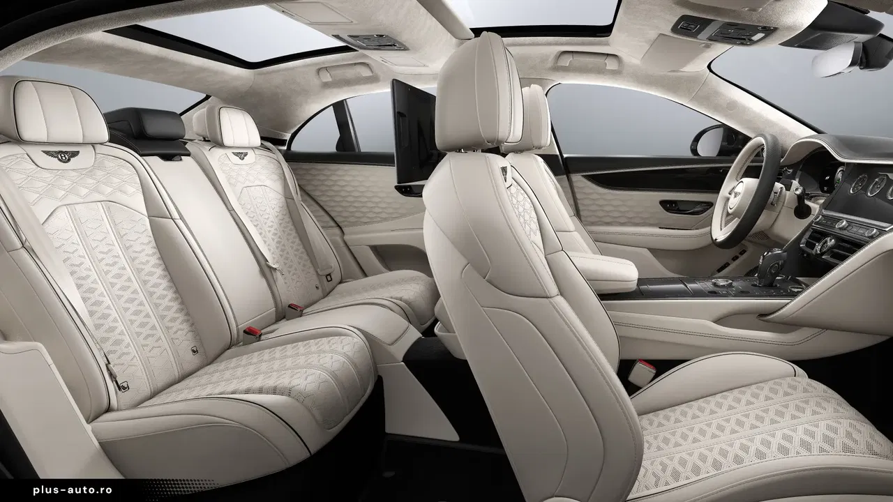 2026 Bentley Flying Spur, 10 km, Rumunsko — foto 3 z 6