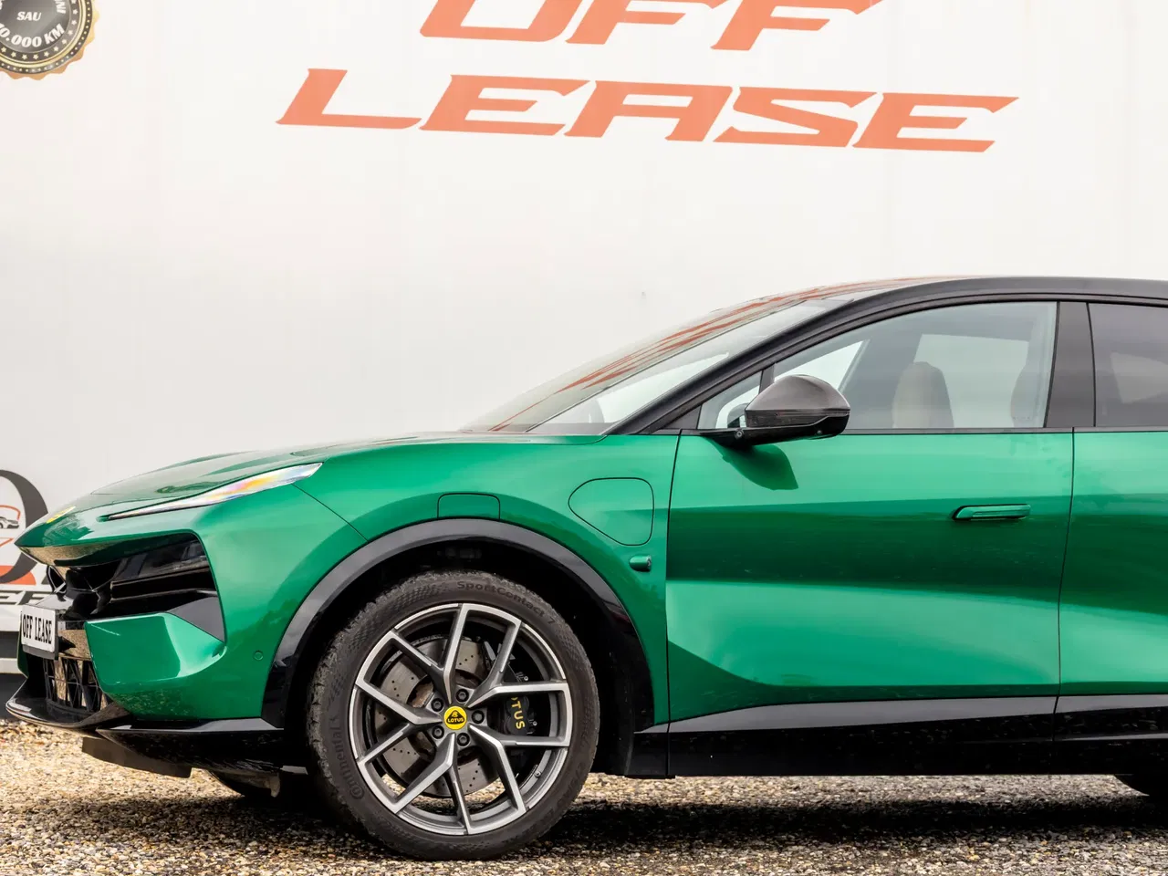 2023 Lotus Eletre, 82 000 km, Rumunsko — foto 9 z 40