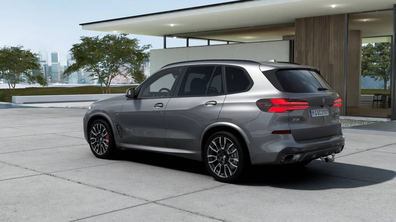 2026 BMW X5, 5 km, Poľsko — foto 3 z 5