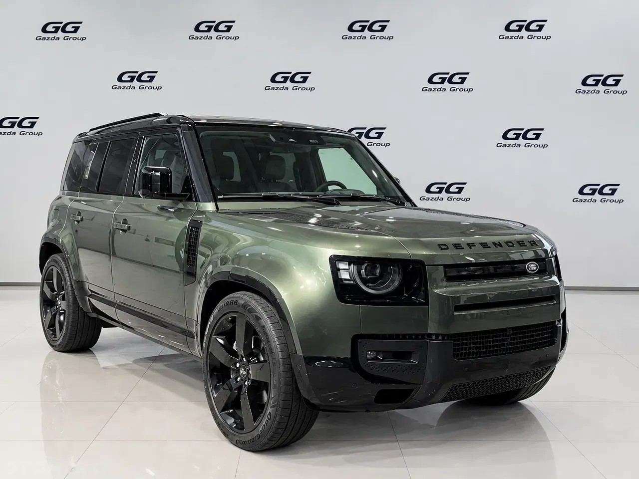 2026 Land Rover Defender, 10 km, Poľsko — foto 1