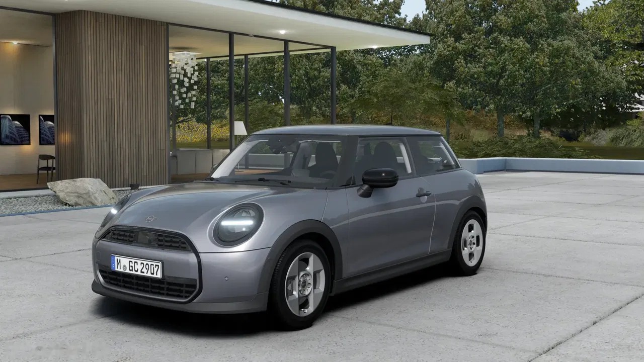 2026 MINI Cooper, 5 km, Poľsko — foto 1