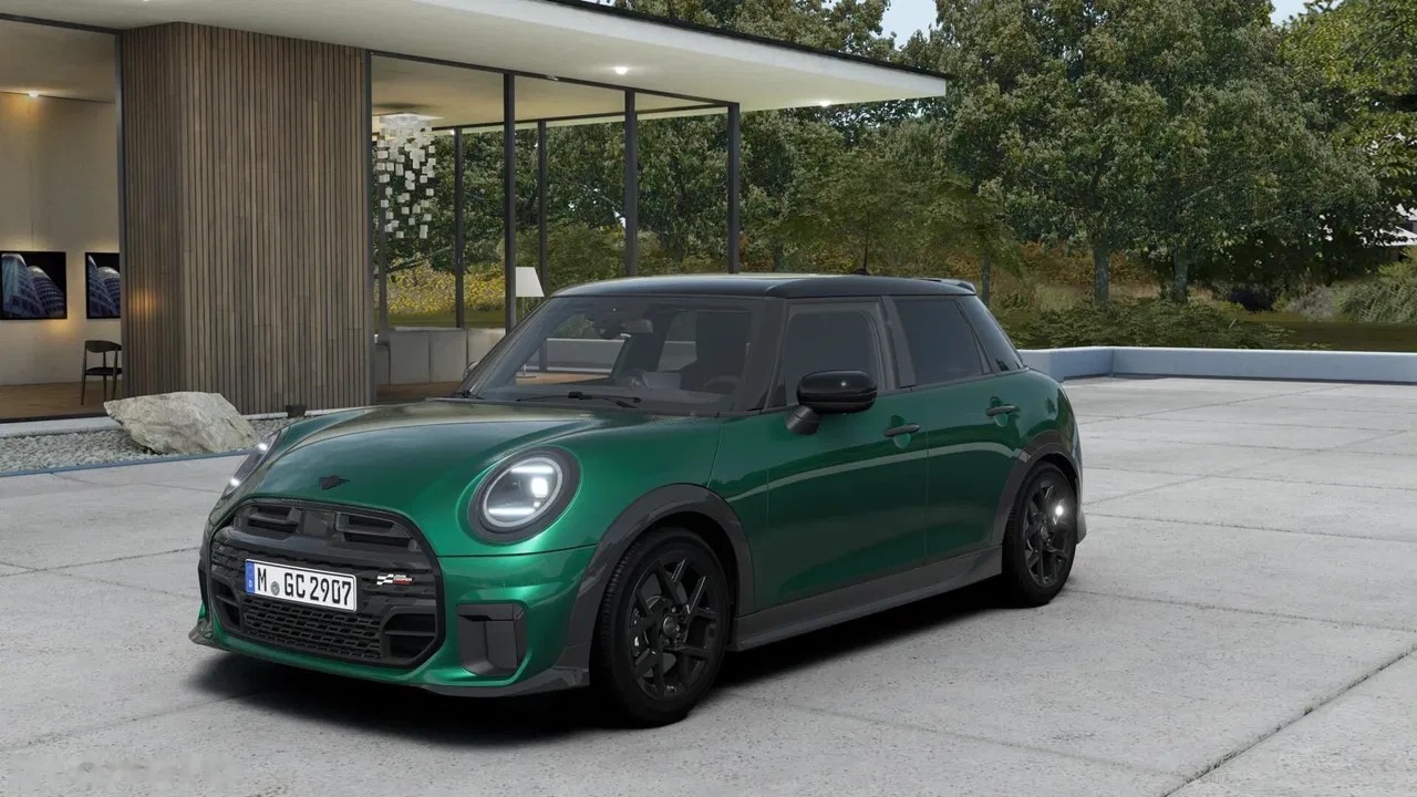 2026 MINI Cooper S, 5 km, Poľsko — foto 1