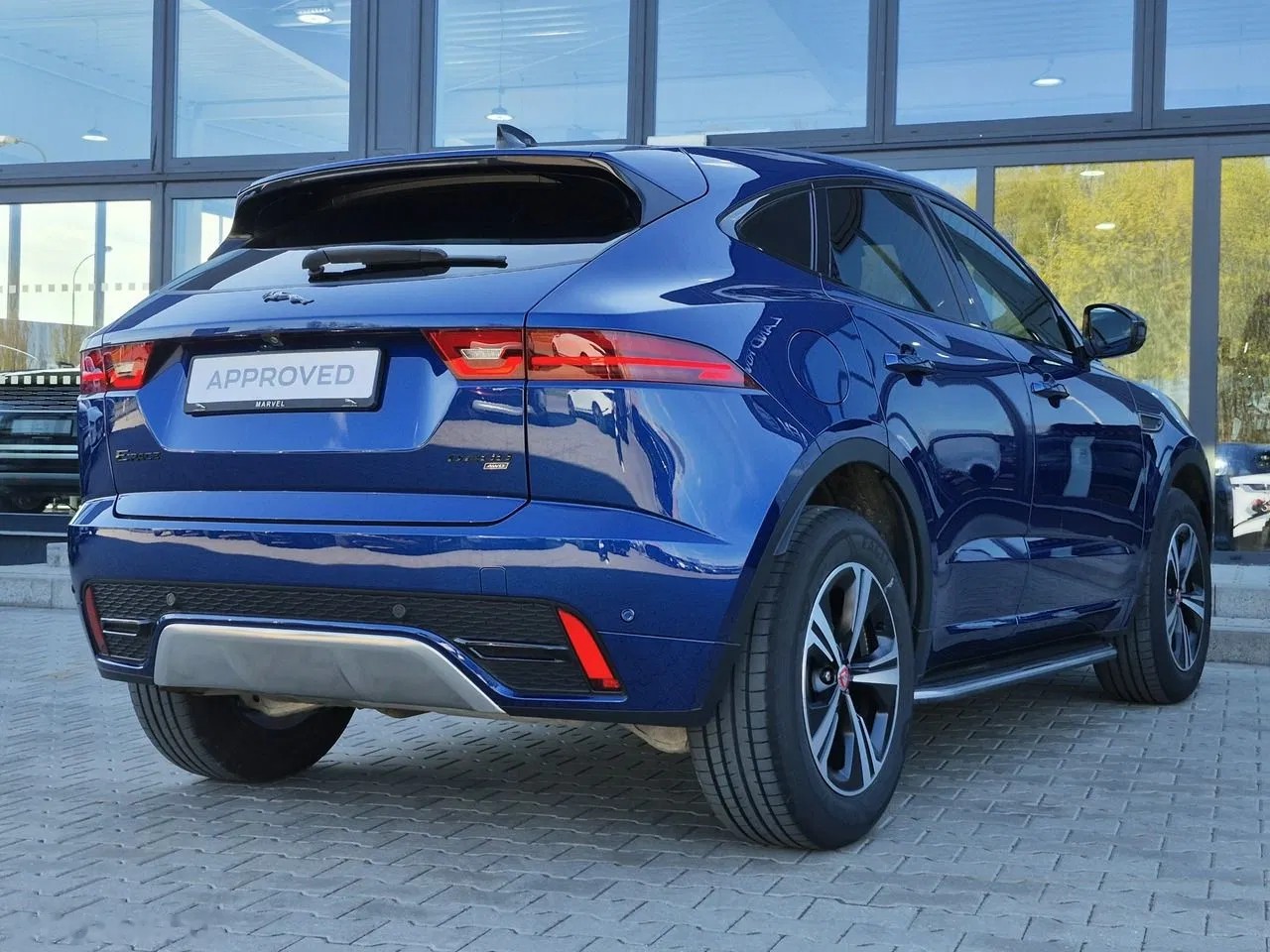 2022 Jaguar E-Pace, 19 910 km, Poľsko — foto 10 z 39
