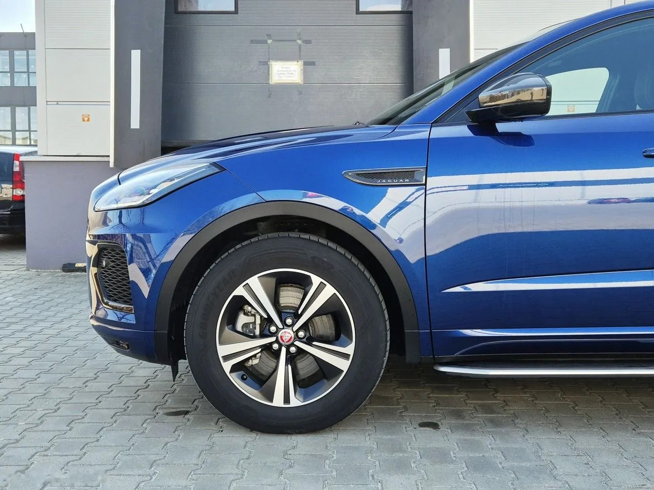 2022 Jaguar E-Pace, 19 910 km, Poľsko — foto 6 z 39