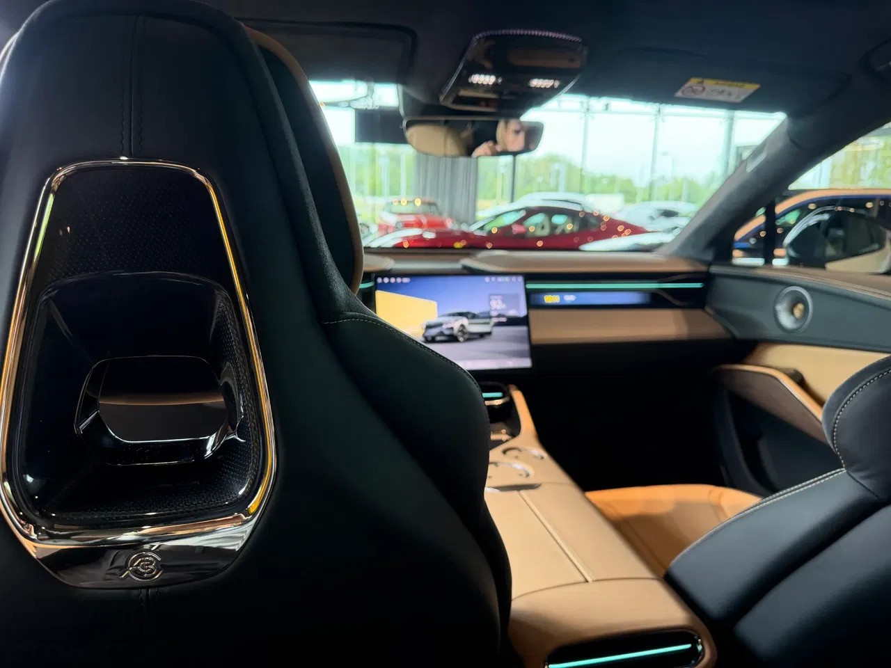 2026 Lotus Eletre, 200 km, Poľsko — foto 11 z 15