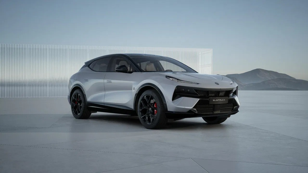 2026 Lotus Eletre, 5 km, Poľsko — foto 1