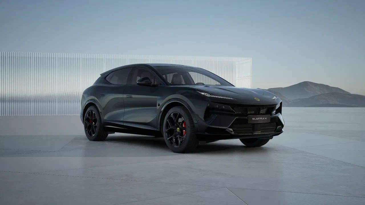 2026 Lotus Eletre, 5 km, Poľsko — foto 1
