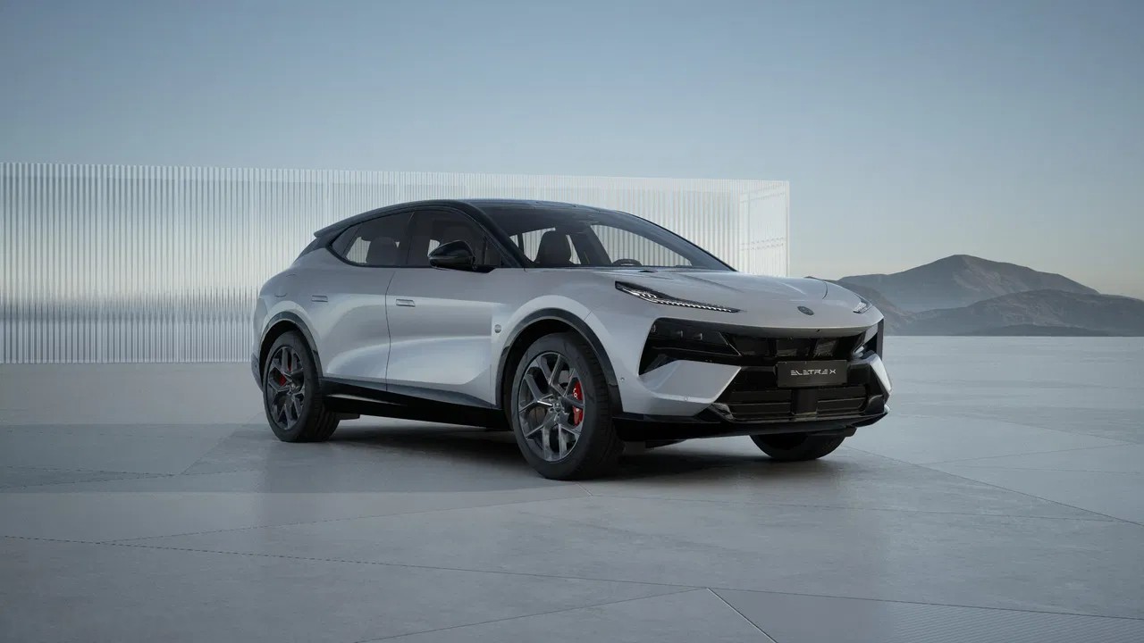 2026 Lotus Eletre, 5 km, Poľsko — foto 1
