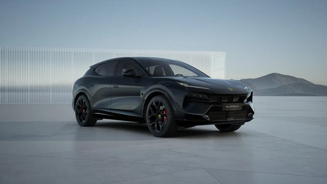 2026 Lotus Eletre, 5 km, Poľsko — foto 1