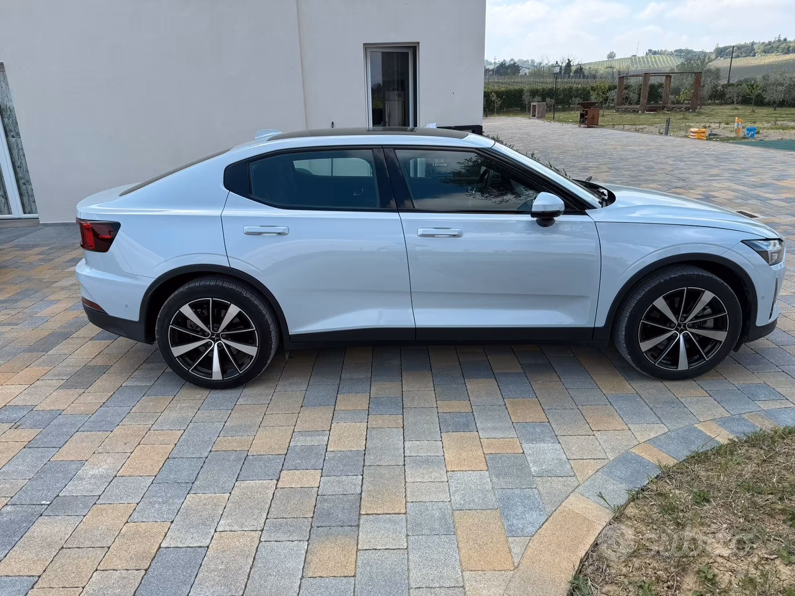 Polestar, Taliansko — foto 1