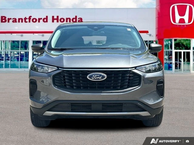 2025 Ford Escape Active, sivá, 54 171 km, dovoz Kanada — foto 10 z 20