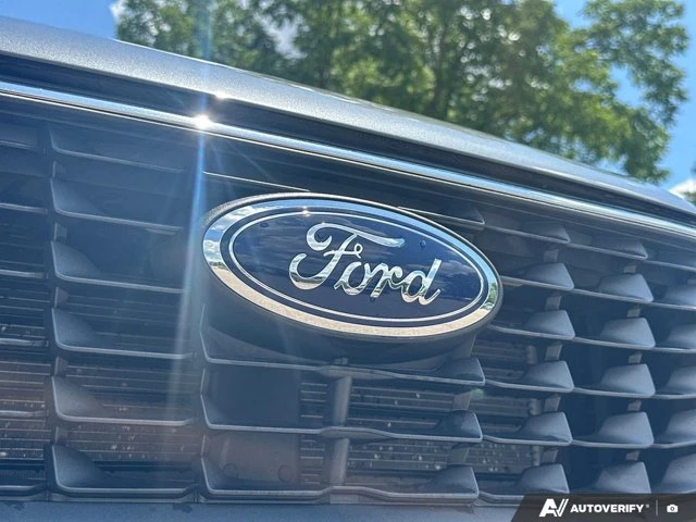 2025 Ford Escape Active, sivá, 54 171 km, dovoz Kanada — foto 14 z 20