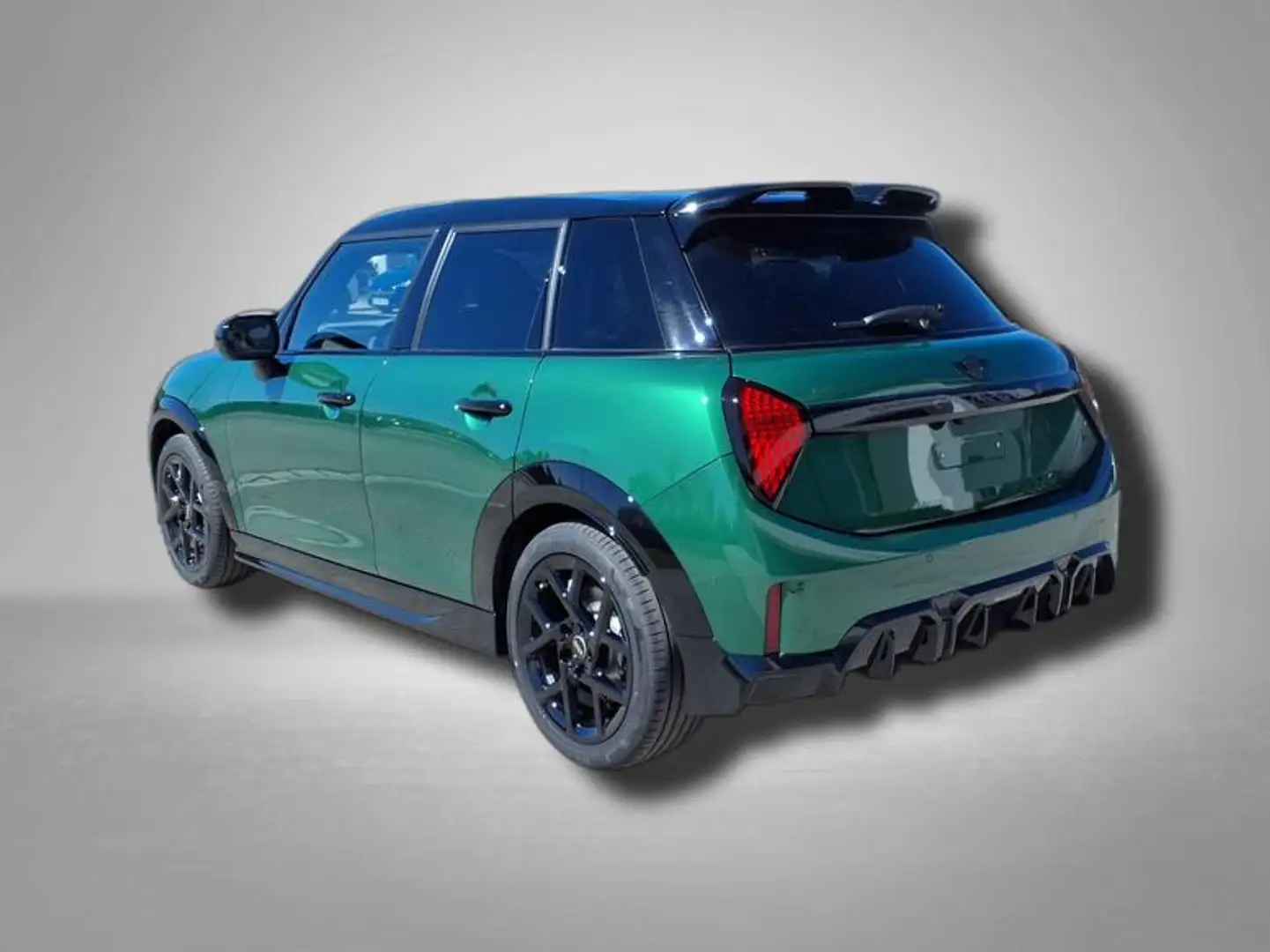 2026 MINI Cooper, 7 000 km, Rakúsko — foto 2 z 8