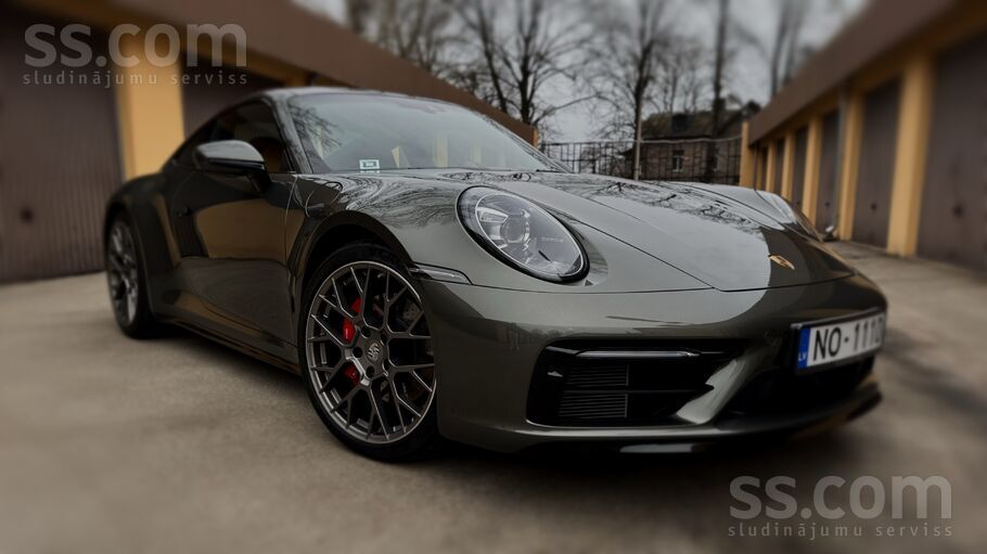 2023 Porsche 911, Lotyšsko — foto 1