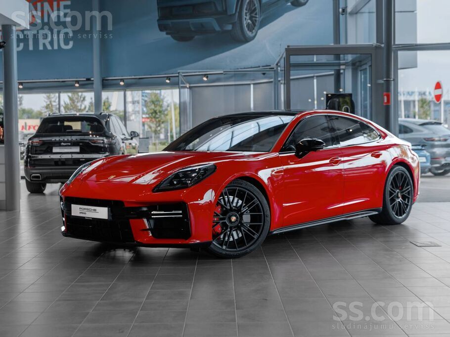2026 Porsche Panamera, 7 000 km, Lotyšsko — foto 1