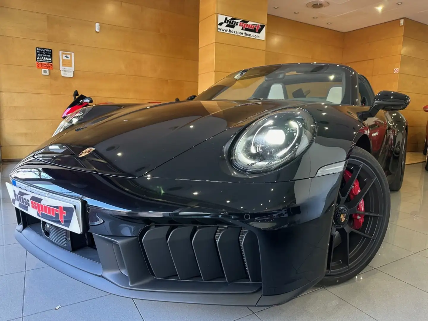 2026 Porsche 992, 400 km, Španielsko — foto 1