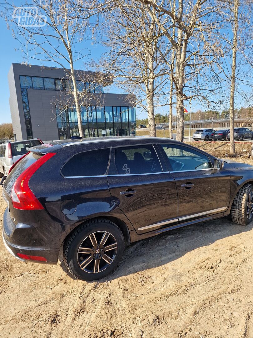 2017 Volvo XC60, Litva — foto 1