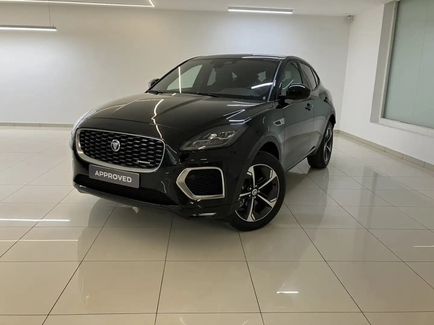 2024 Jaguar E-Pace, 27 015 km, Španielsko — foto 1
