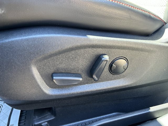 2024 Ford Edge ST Line, čierna, 73 002 km, dovoz Kanada — foto 13 z 20