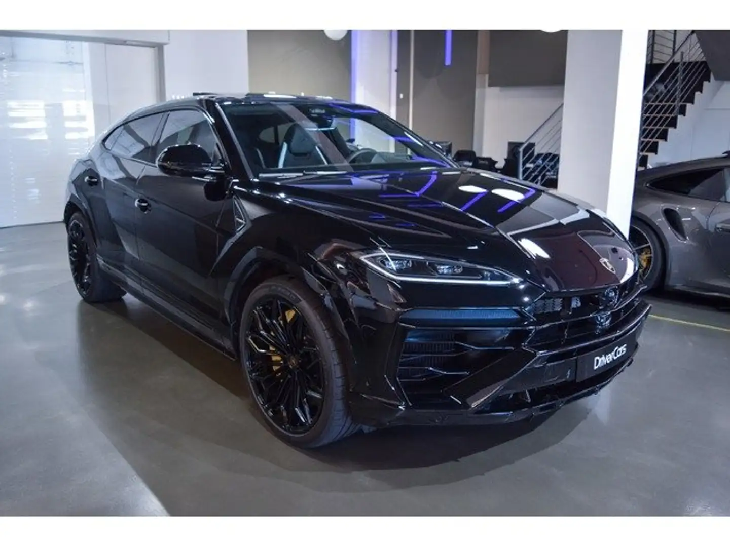 2026 Lamborghini Urus, 10 km, Španielsko — foto 1