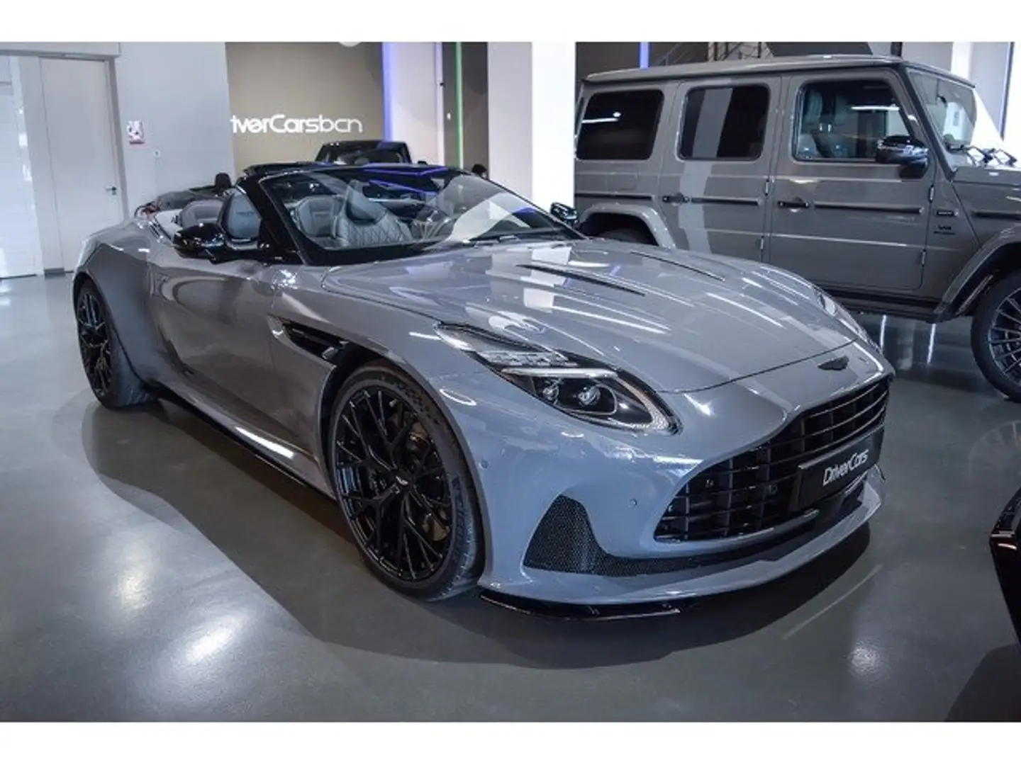 2026 Aston Martin DB12, 10 km, Španielsko — foto 1