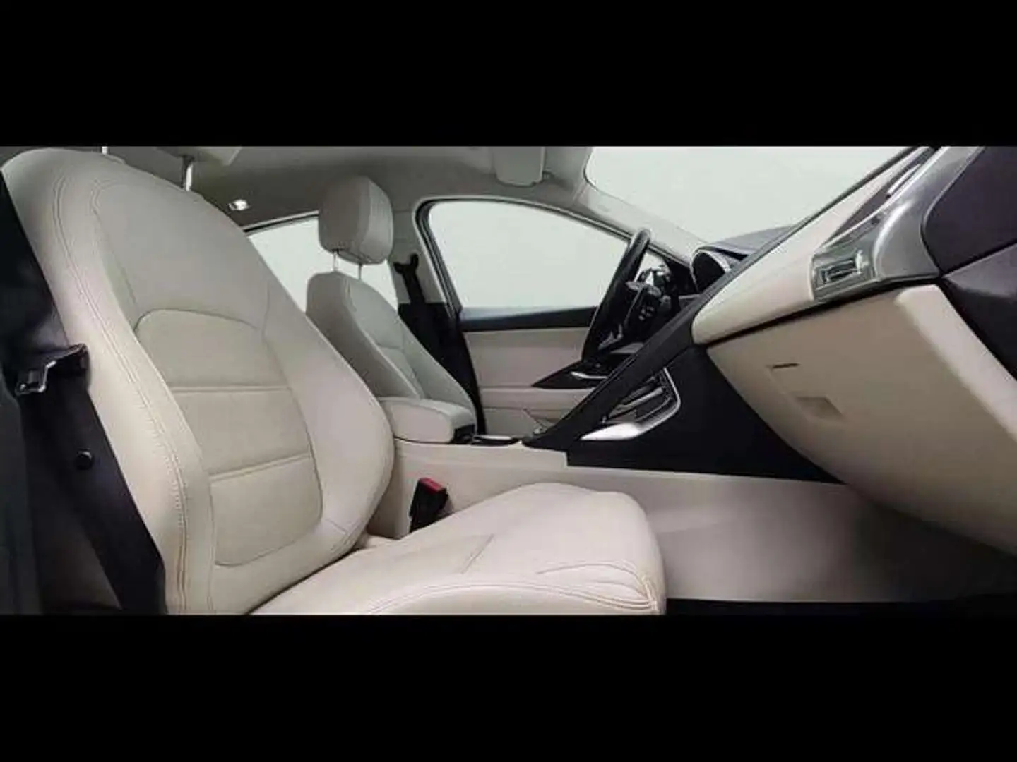 2023 Jaguar E-Pace, 74 021 km, Francúzsko — foto 6 z 21