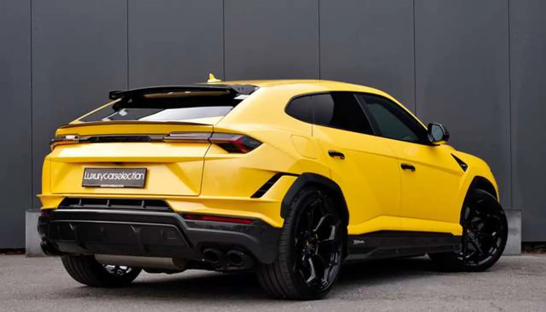 2025 Lamborghini Urus, 4 113 km, Francúzsko — foto 5 z 40