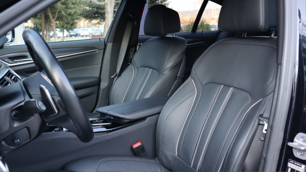 2023 BMW, 50 500 km, Bulharsko — foto 10 z 13