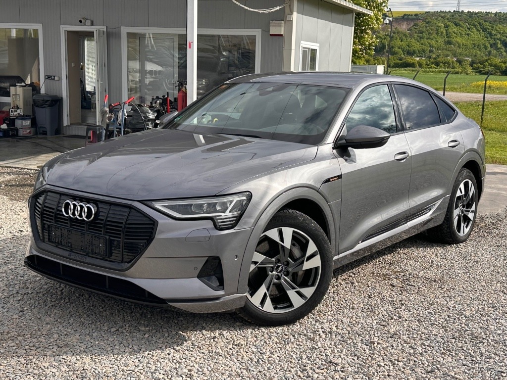 2022 Audi, 65 785 km, Bulharsko — foto 1