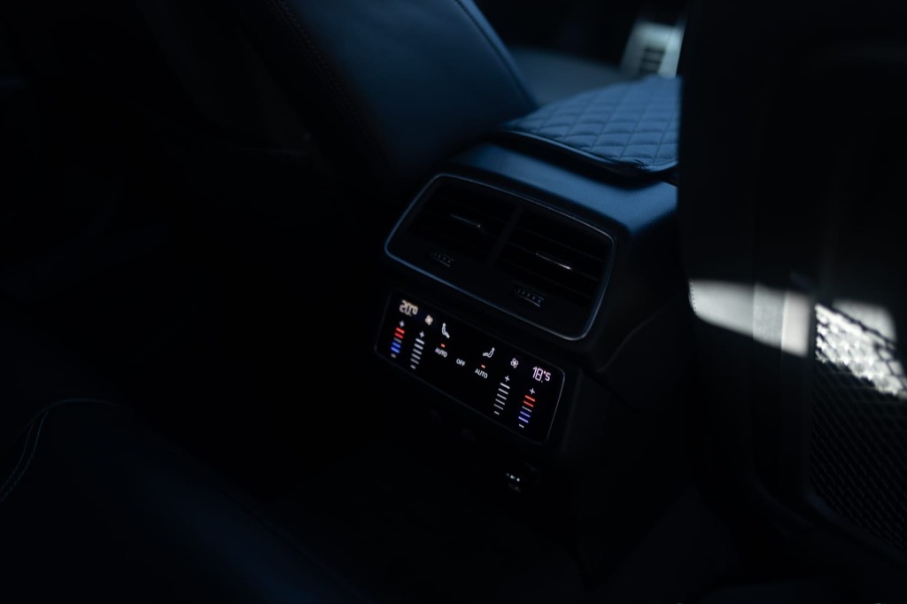 2021 Audi, 45 000 km, Bulharsko — foto 15 z 15