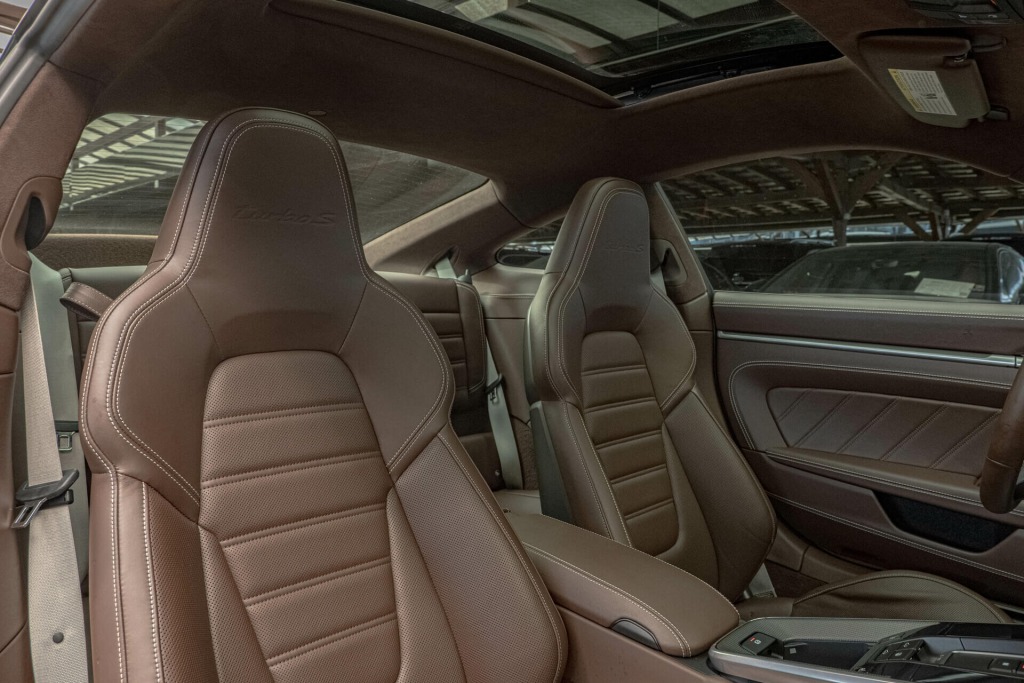 2022 Porsche, 51 500 km, Bulharsko — foto 9 z 15