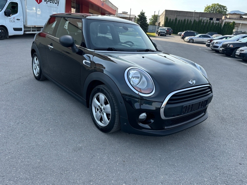 2018 MINI, 120 000 km, Bulharsko — foto 3 z 15